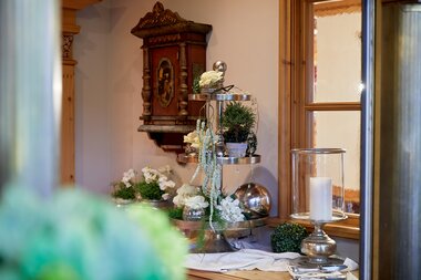 Restaurant Dorfkrug Kaprun Dekoration | © huber-fotografie.at